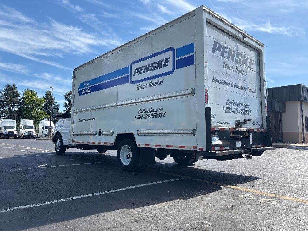 Light Duty Box Truck-Light and Medium Duty Trucks-GMC-2021-Savana G33903-New Castle-DE-93,456\n\t\tmiles-$ 27,750 - Image 6