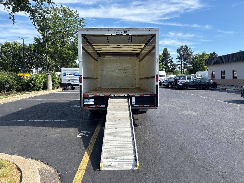 Light Duty Box Truck-Light and Medium Duty Trucks-GMC-2021-Savana G33903-New Castle-DE-93,456\n\t\tmiles-$ 27,750 - Image 9