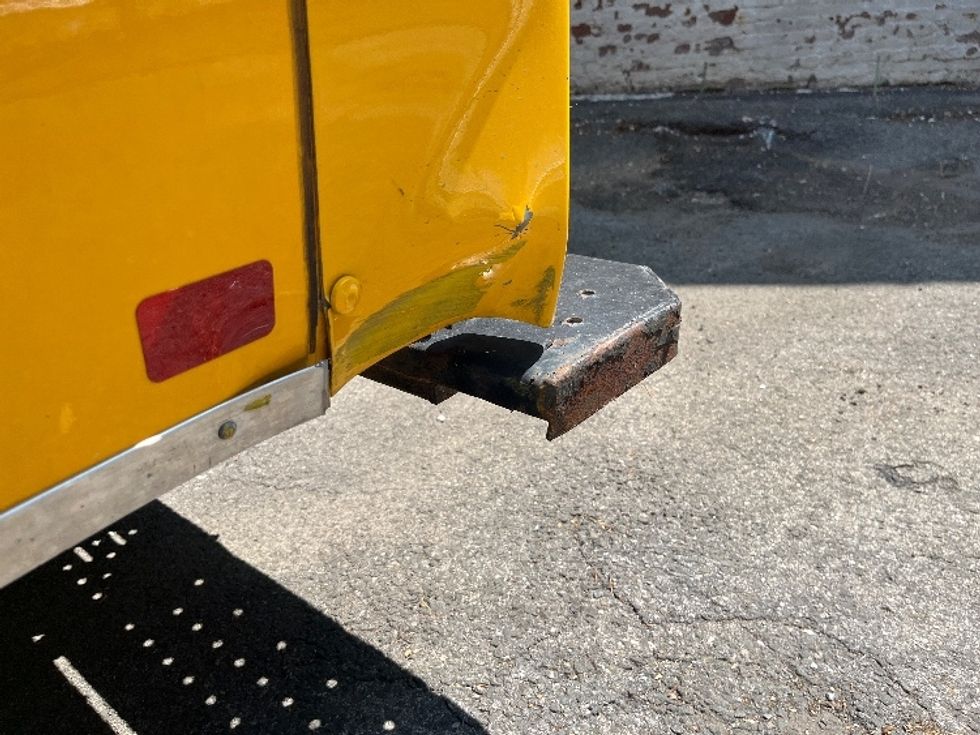 Light Duty Box Truck-Light and Medium Duty Trucks-GMC-2021-Savana G33903-New York-NY-58,465\n\t\tmiles-$ 28,750 - Image 29