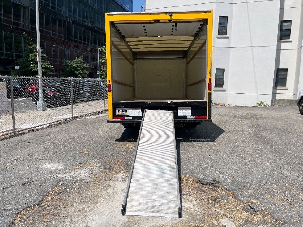 Light Duty Box Truck-Light and Medium Duty Trucks-GMC-2021-Savana G33903-New York-NY-58,465\n\t\tmiles-$ 28,750 - Image 9