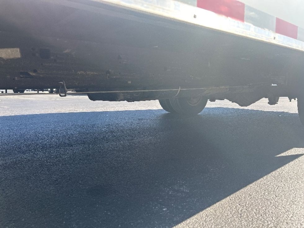 Light Duty Box Truck-Light and Medium Duty Trucks-GMC-2021-Savana G33903-Newark-DE-66,791\n\t\tmiles-$ 32,250 - Image 5
