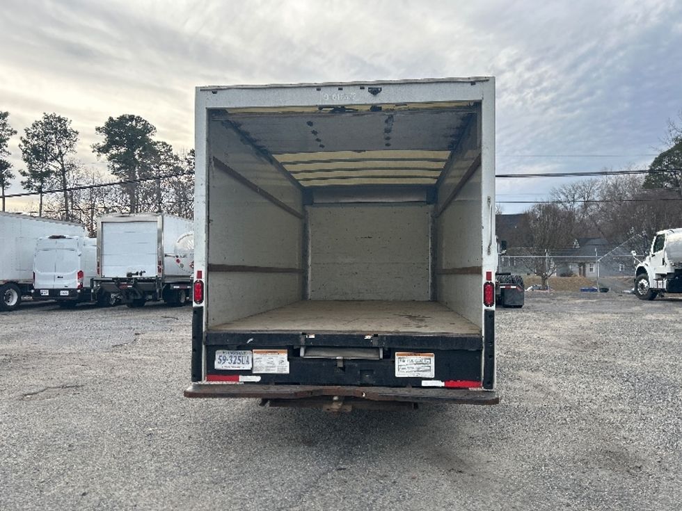 Light Duty Box Truck-Light and Medium Duty Trucks-GMC-2021-Savana G33903-Newport News-VA-91,462\n\t\tmiles-$ 32,250 - Image 10