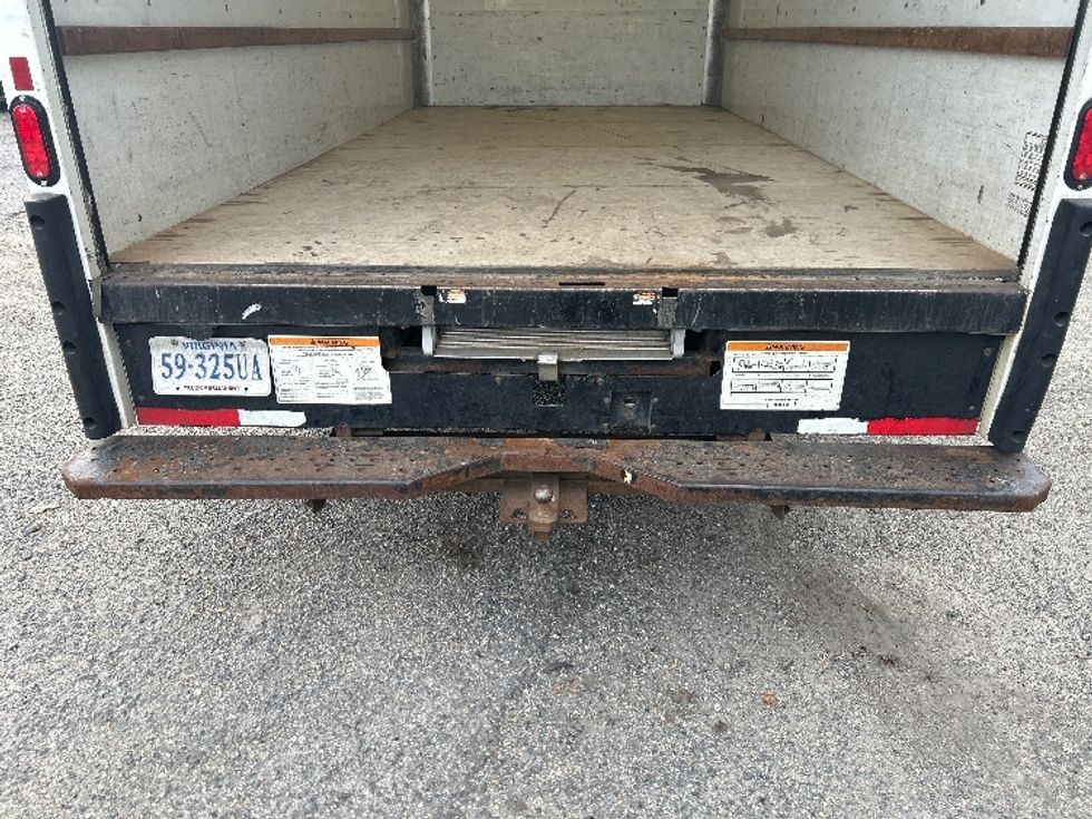 Light Duty Box Truck-Light and Medium Duty Trucks-GMC-2021-Savana G33903-Newport News-VA-91,462\n\t\tmiles-$ 32,250 - Image 8