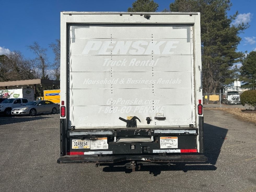 Light Duty Box Truck-Light and Medium Duty Trucks-GMC-2021-Savana G33903-Newport News-VA-98,293\n\t\tmiles-$ 31,500 - Image 7