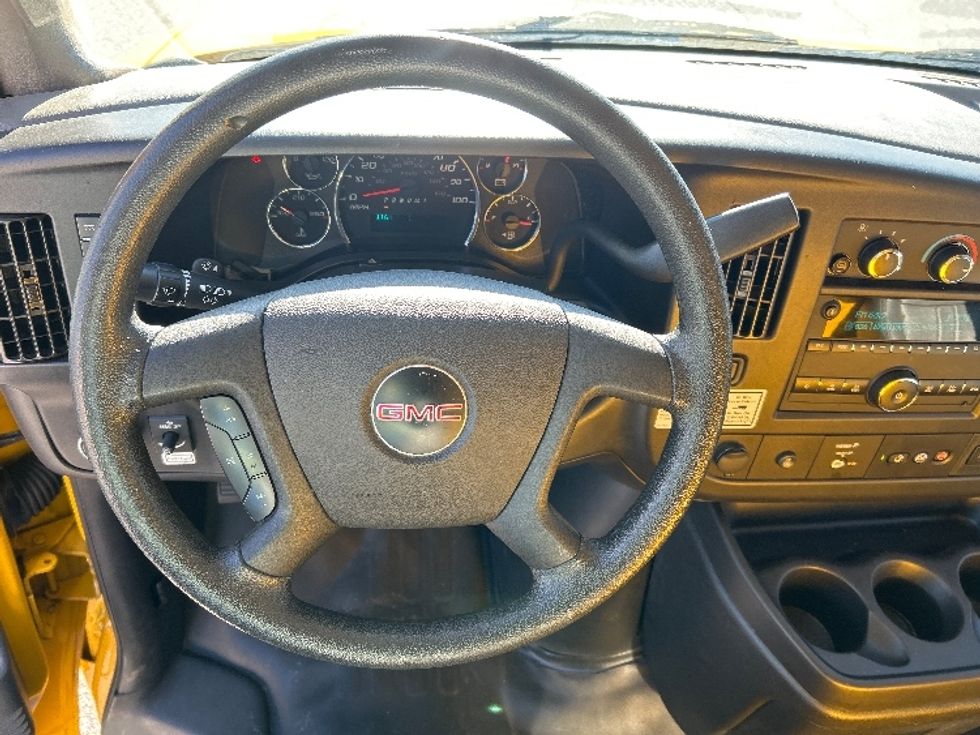 Light Duty Box Truck-Light and Medium Duty Trucks-GMC-2021-Savana G33903-Norcross-GA-116,581\n\t\tmiles-$ 25,750 - Image 18