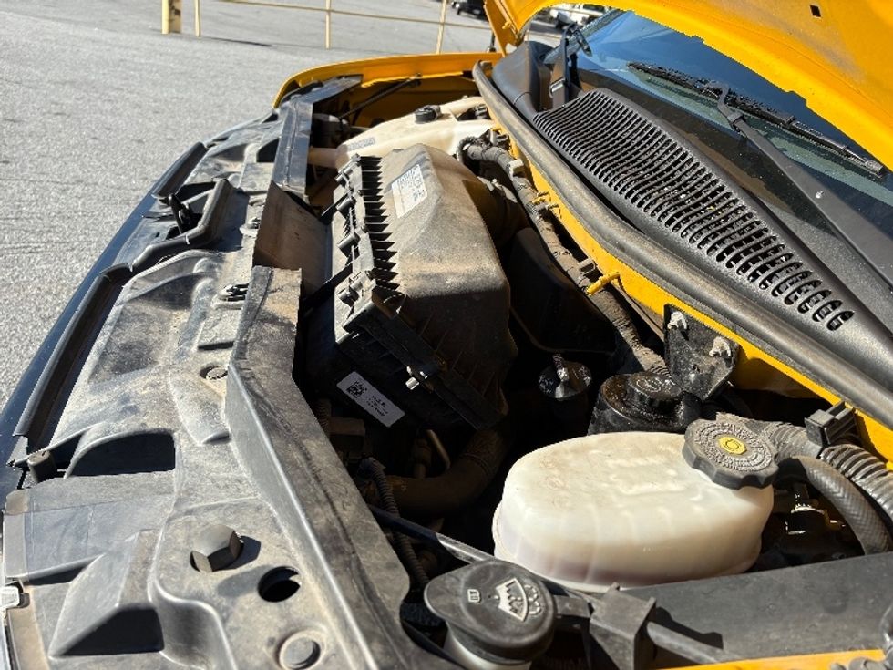 Light Duty Box Truck-Light and Medium Duty Trucks-GMC-2021-Savana G33903-Norcross-GA-116,581\n\t\tmiles-$ 25,750 - Image 23