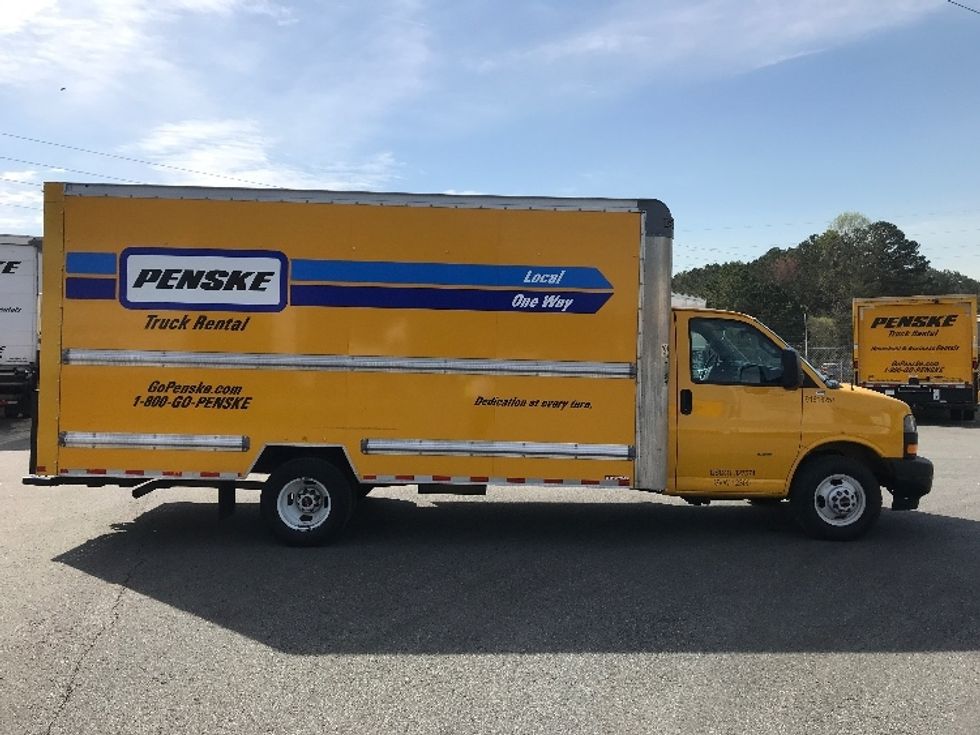 Light Duty Box Truck-Light and Medium Duty Trucks-GMC-2021-Savana G33903-Norcross-GA-88,548\n\t\tmiles-$ 28,500 - Image 15