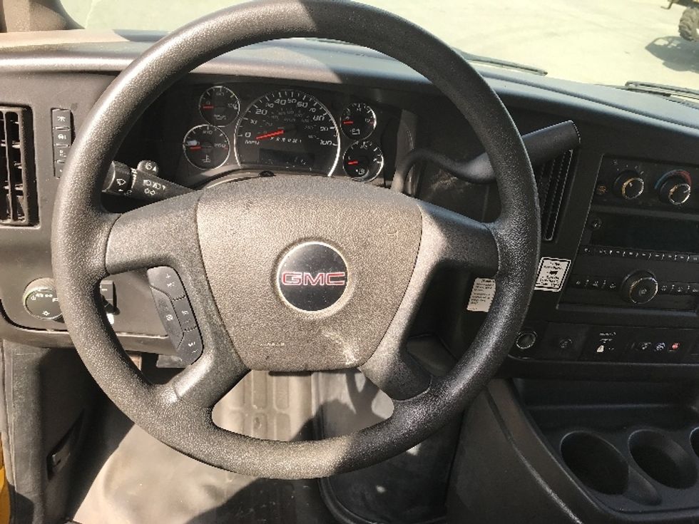 Light Duty Box Truck-Light and Medium Duty Trucks-GMC-2021-Savana G33903-Norcross-GA-88,548\n\t\tmiles-$ 28,500 - Image 18