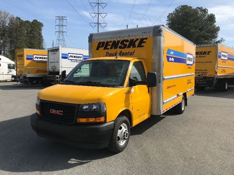 Light Duty Box Truck-Light and Medium Duty Trucks-GMC-2021-Savana G33903-Norcross-GA-88,548\n\t\tmiles-$ 28,500 - Image 3
