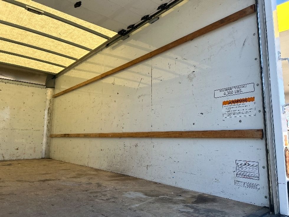 Light Duty Box Truck-Light and Medium Duty Trucks-GMC-2021-Savana G33903-Norfolk-VA-119,639\n\t\tmiles-$ 29,000 - Image 12