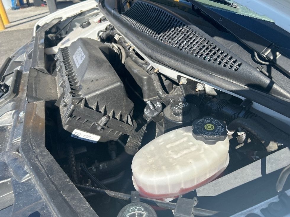 Light Duty Box Truck-Light and Medium Duty Trucks-GMC-2021-Savana G33903-Norfolk-VA-119,639\n\t\tmiles-$ 29,000 - Image 24