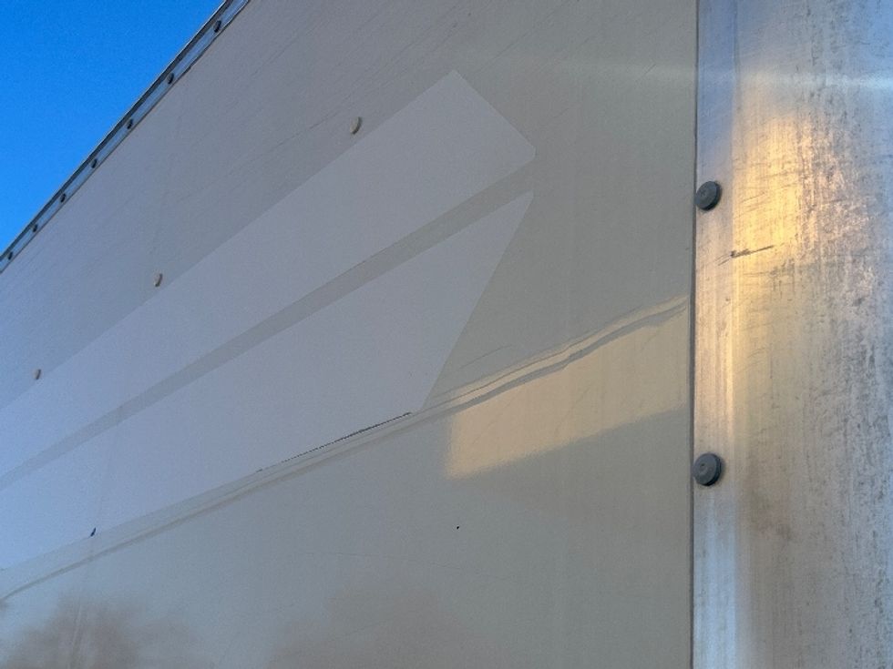 Light Duty Box Truck-Light and Medium Duty Trucks-GMC-2021-Savana G33903-Norfolk-VA-119,639\n\t\tmiles-$ 29,000 - Image 28