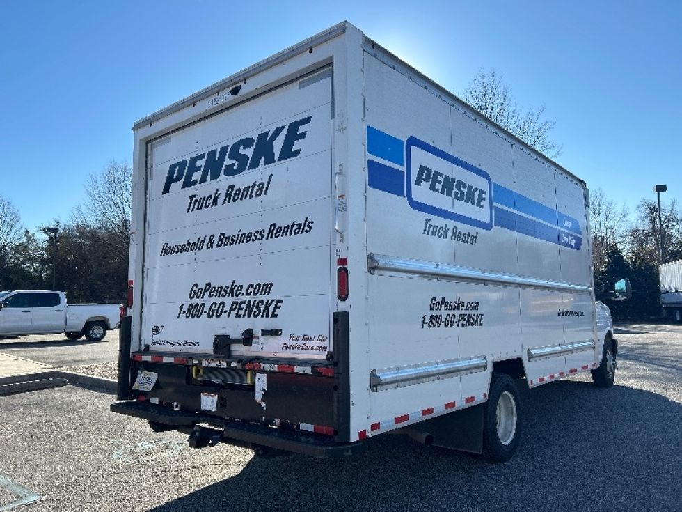 Light Duty Box Truck-Light and Medium Duty Trucks-GMC-2021-Savana G33903-Norfolk-VA-92,911\n\t\tmiles-$ 32,250 - Image 13