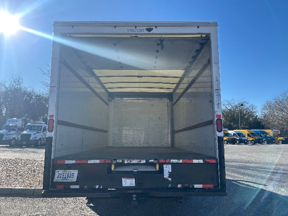 Light Duty Box Truck-Light and Medium Duty Trucks-GMC-2021-Savana G33903-Norfolk-VA-92,911\n\t\tmiles-$ 32,250 - Image 8