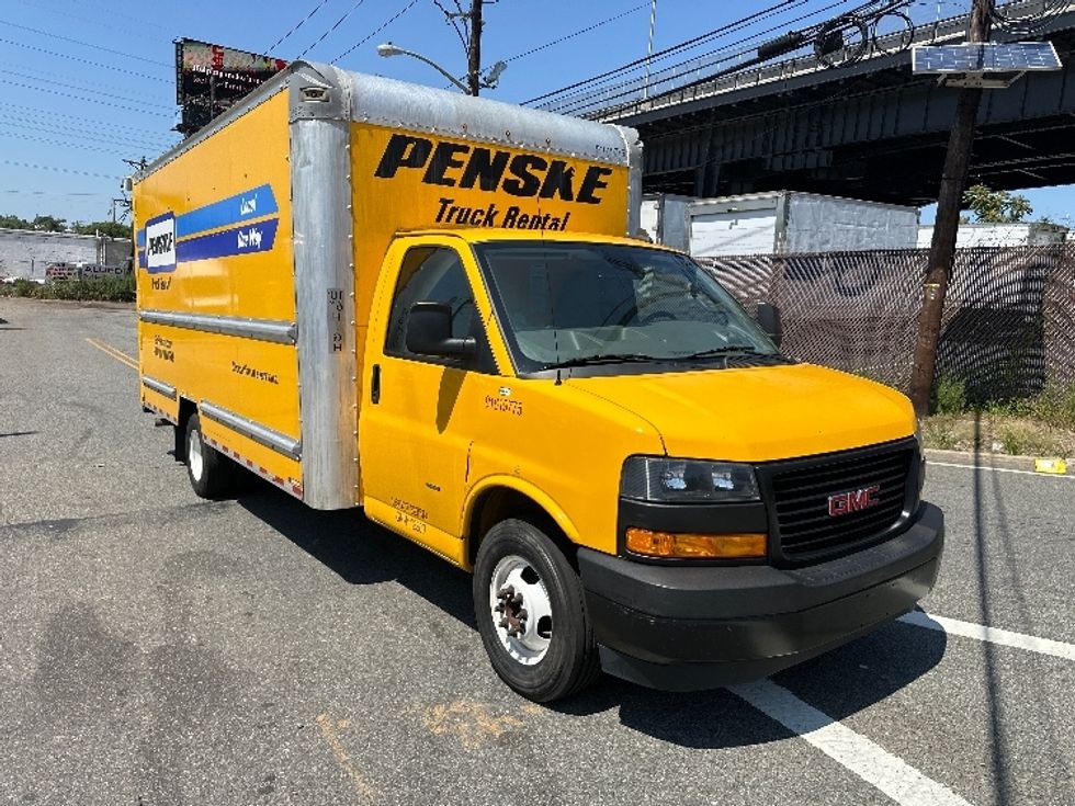 Light Duty Box Truck-Light and Medium Duty Trucks-GMC-2021-Savana G33903-North Bergen-NJ-102,534\n\t\tmiles-$ 24,000 - Image 1