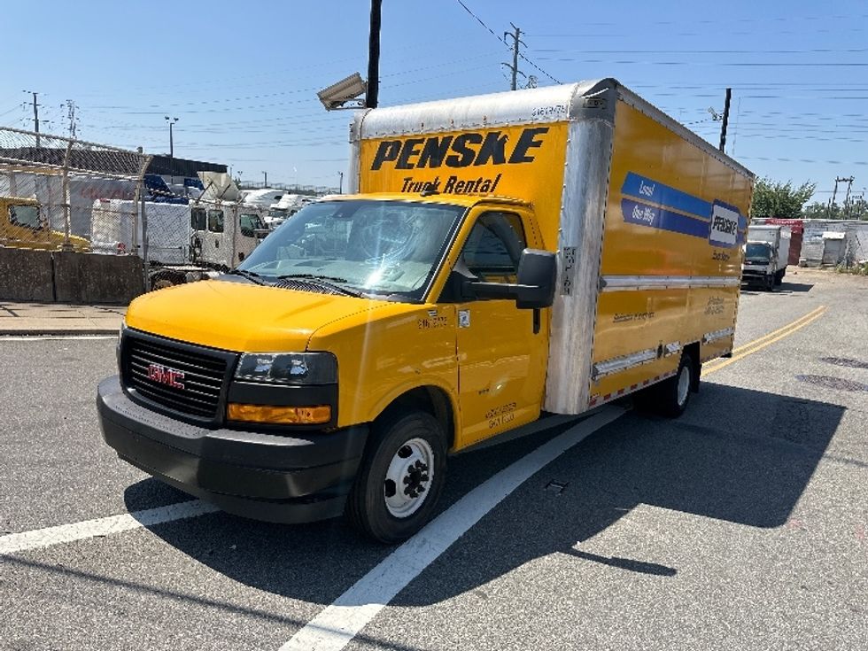 Light Duty Box Truck-Light and Medium Duty Trucks-GMC-2021-Savana G33903-North Bergen-NJ-102,534\n\t\tmiles-$ 24,000 - Image 3