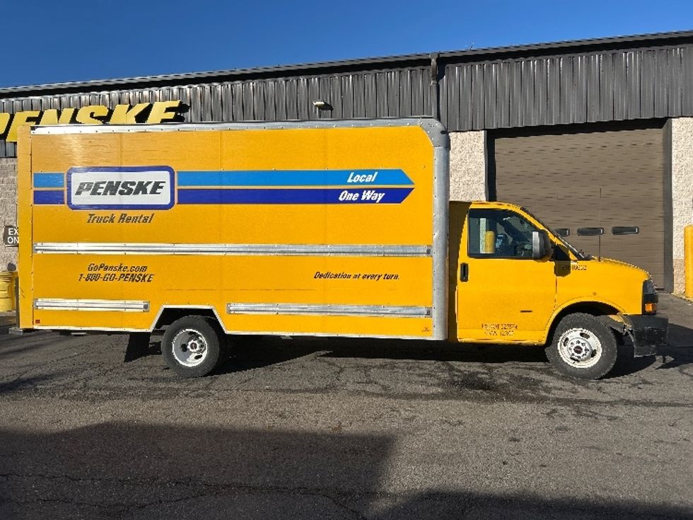 Light Duty Box Truck-Light and Medium Duty Trucks-GMC-2021-Savana G33903-North Bergen-NJ-106,100\n\t\tmiles-$ 25,000 - Image 15