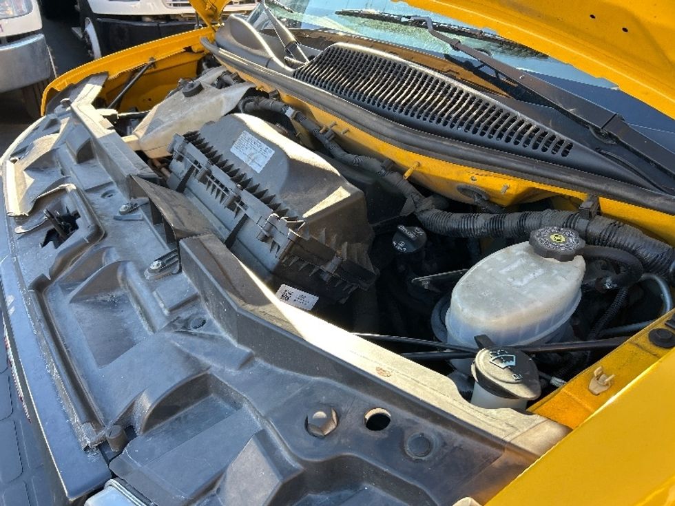 Light Duty Box Truck-Light and Medium Duty Trucks-GMC-2021-Savana G33903-North Bergen-NJ-106,100\n\t\tmiles-$ 25,000 - Image 24