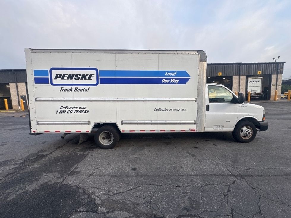 Light Duty Box Truck-Light and Medium Duty Trucks-GMC-2021-Savana G33903-North Bergen-NJ-128,558\n\t\tmiles-$ 25,750 - Image 14