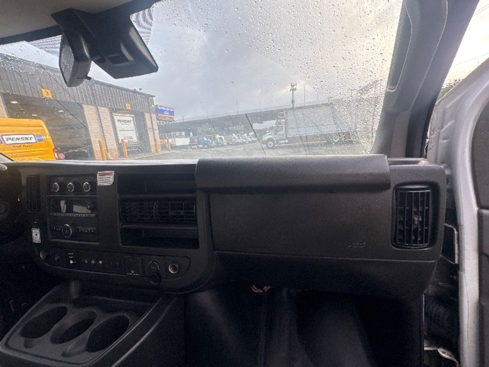 Light Duty Box Truck-Light and Medium Duty Trucks-GMC-2021-Savana G33903-North Bergen-NJ-128,558\n\t\tmiles-$ 25,750 - Image 20