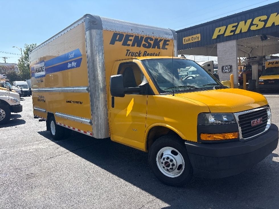 Light Duty Box Truck-Light and Medium Duty Trucks-GMC-2021-Savana G33903-North Bergen-NJ-80,885\n\t\tmiles-$ 26,500 - Image 1