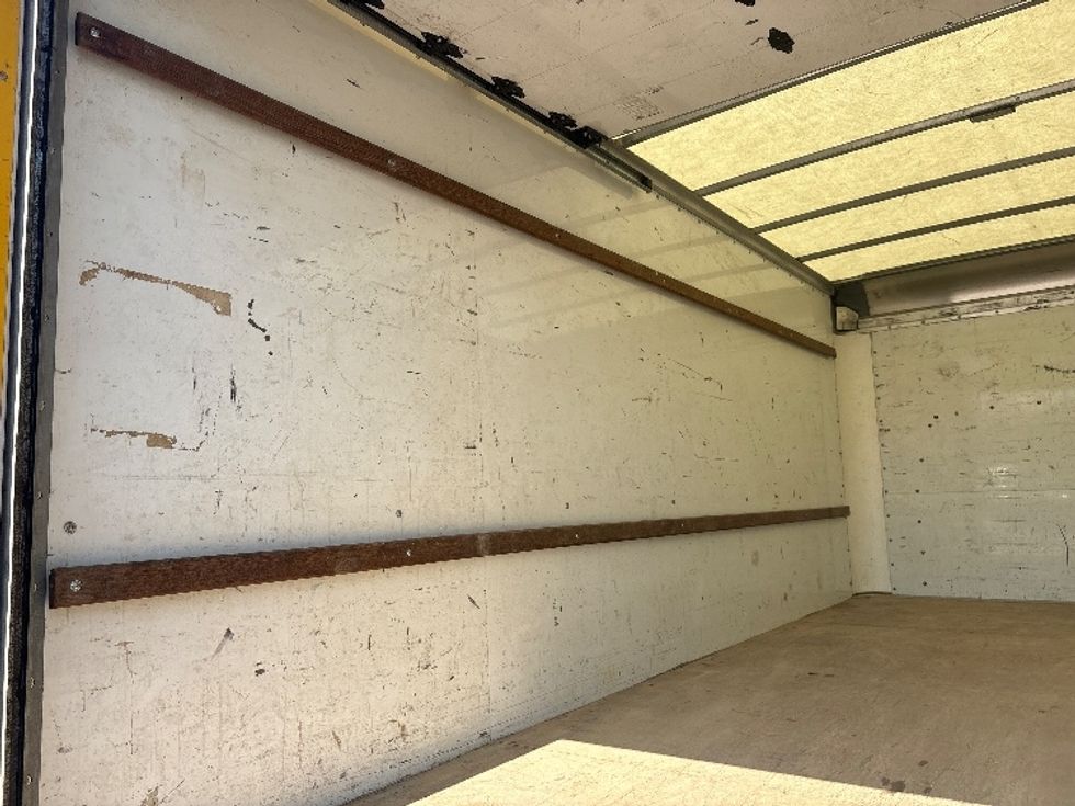 Light Duty Box Truck-Light and Medium Duty Trucks-GMC-2021-Savana G33903-North Bergen-NJ-80,885\n\t\tmiles-$ 26,500 - Image 11
