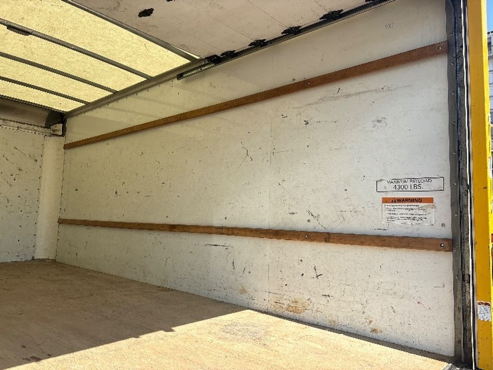 Light Duty Box Truck-Light and Medium Duty Trucks-GMC-2021-Savana G33903-North Bergen-NJ-80,885\n\t\tmiles-$ 26,500 - Image 12