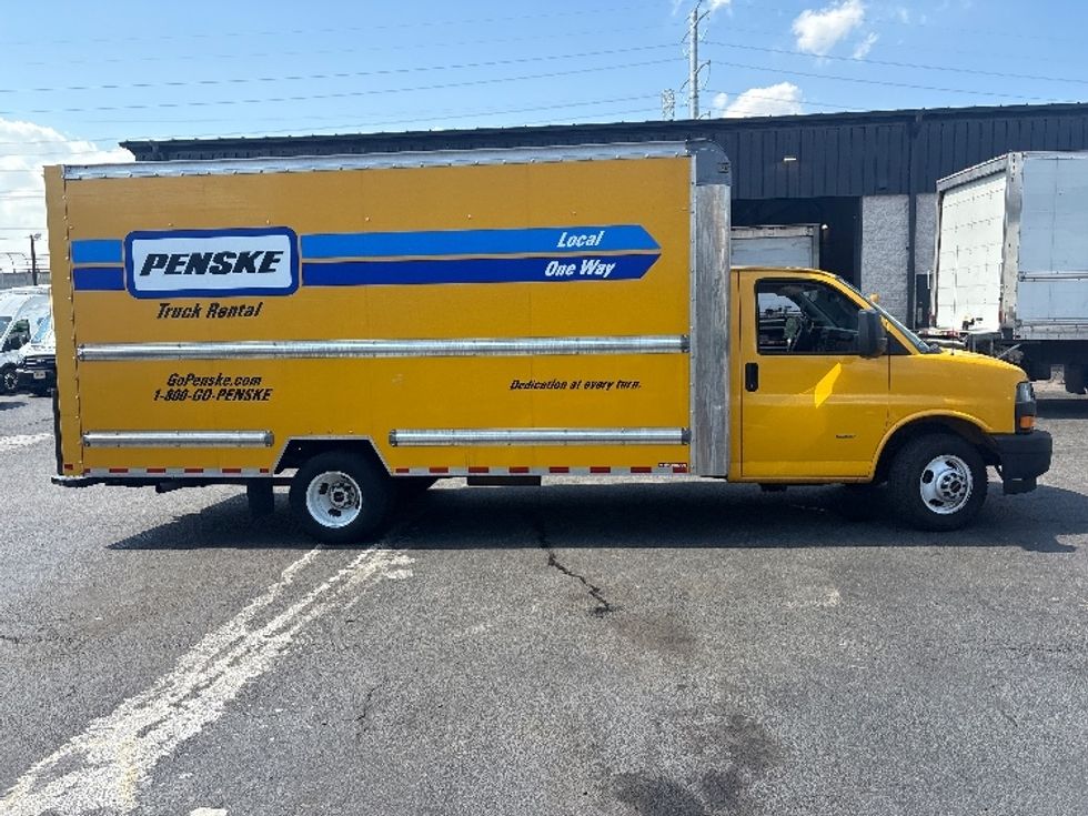Light Duty Box Truck-Light and Medium Duty Trucks-GMC-2021-Savana G33903-North Bergen-NJ-80,885\n\t\tmiles-$ 26,500 - Image 15