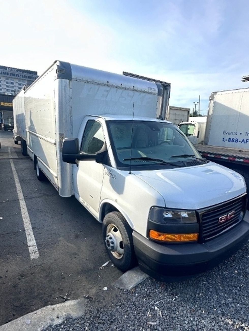 Light Duty Box Truck-Light and Medium Duty Trucks-GMC-2021-Savana G33903-North Bergen-NJ-82,798\n\t\tmiles-$ 12,500 - Image 1