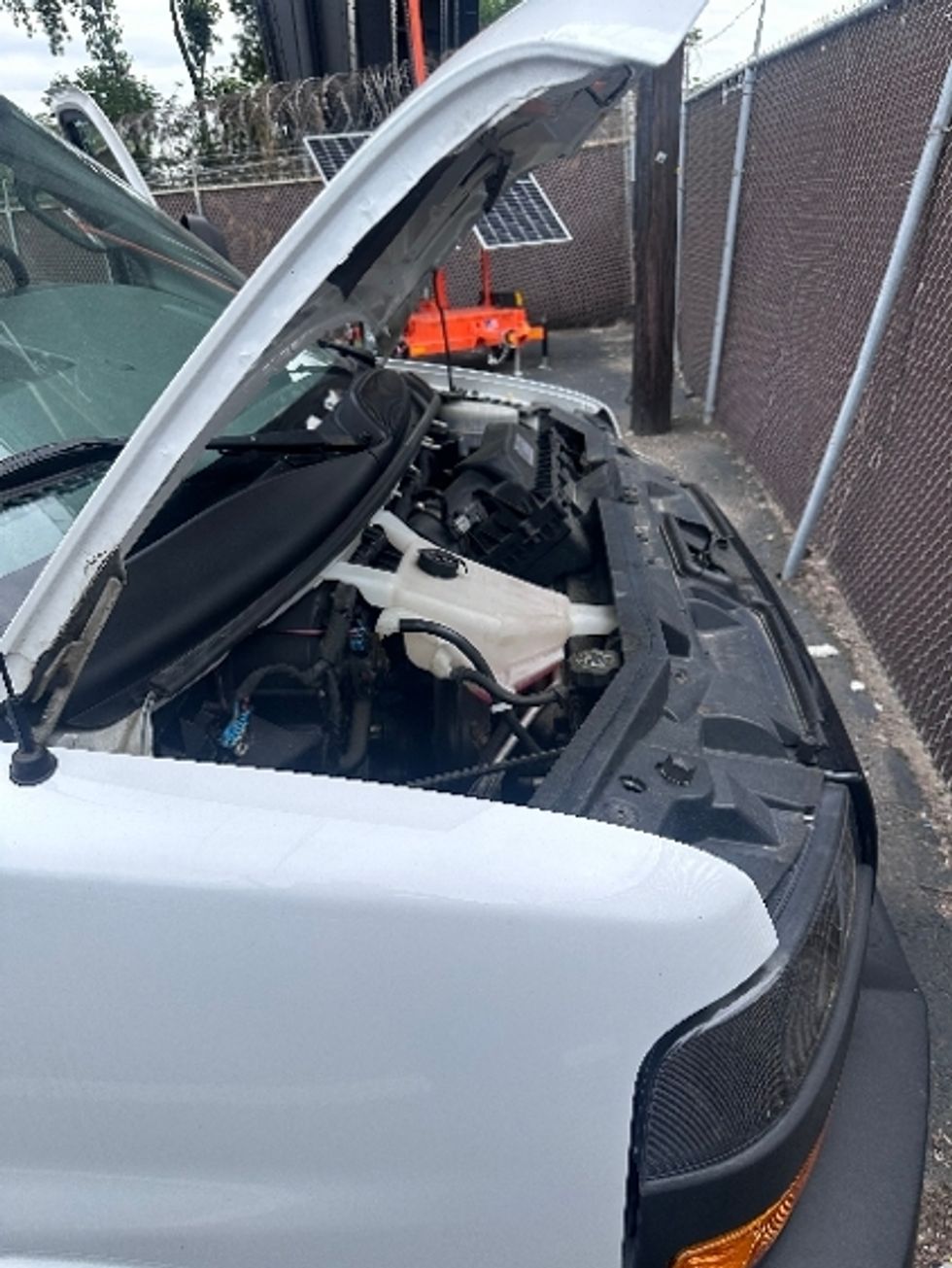 Light Duty Box Truck-Light and Medium Duty Trucks-GMC-2021-Savana G33903-North Bergen-NJ-82,798\n\t\tmiles-$ 12,500 - Image 11