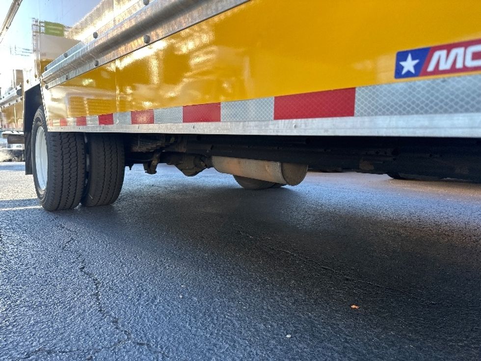 Light Duty Box Truck-Light and Medium Duty Trucks-GMC-2021-Savana G33903-North Bergen-NJ-92,340\n\t\tmiles-$ 26,500 - Image 14