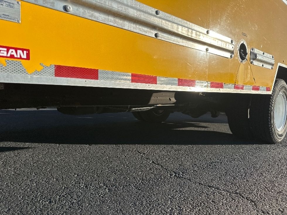 Light Duty Box Truck-Light and Medium Duty Trucks-GMC-2021-Savana G33903-North Bergen-NJ-92,340\n\t\tmiles-$ 26,500 - Image 5