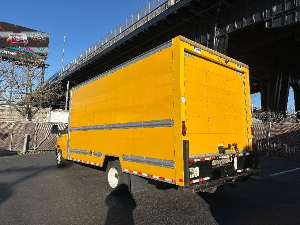 Light Duty Box Truck-Light and Medium Duty Trucks-GMC-2021-Savana G33903-North Bergen-NJ-92,340\n\t\tmiles-$ 26,500 - Image 6