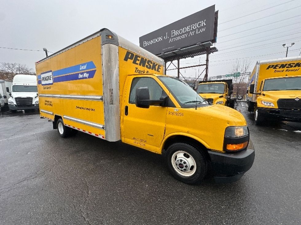 Light Duty Box Truck-Light and Medium Duty Trucks-GMC-2021-Savana G33903-North Bergen-NJ-95,061\n\t\tmiles-$ 26,250 - Image 1