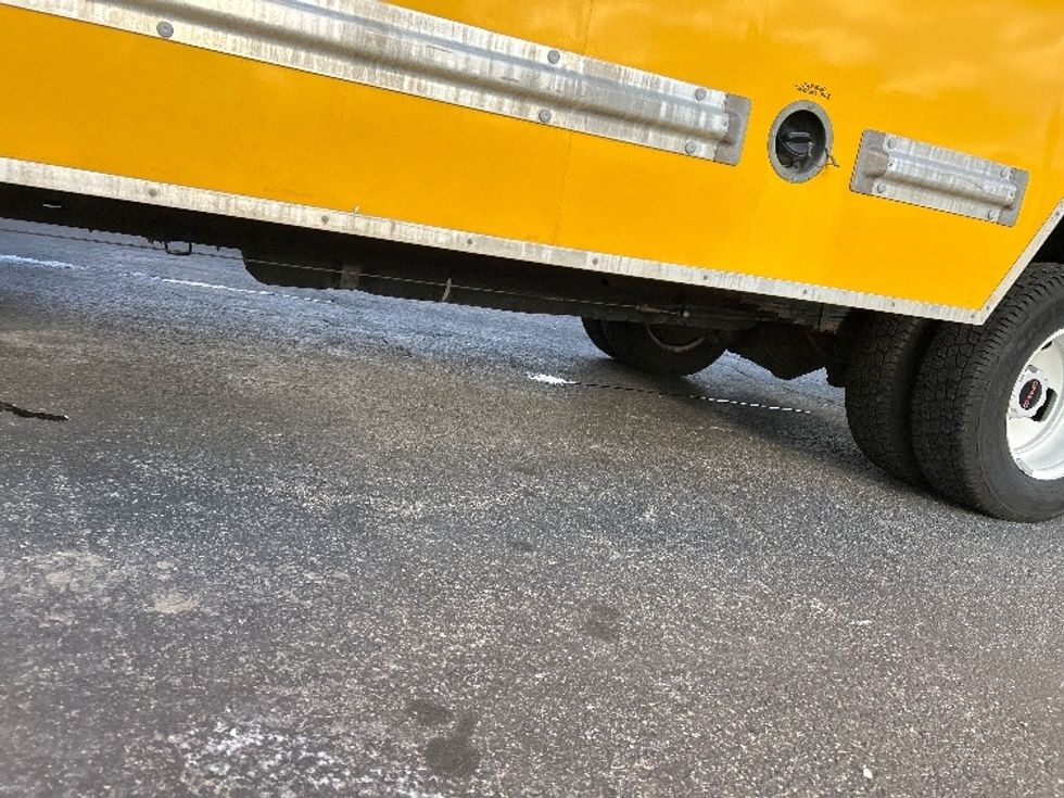 Light Duty Box Truck-Light and Medium Duty Trucks-GMC-2021-Savana G33903-North Bergen-NJ-95,802\n\t\tmiles-$ 26,250 - Image 5