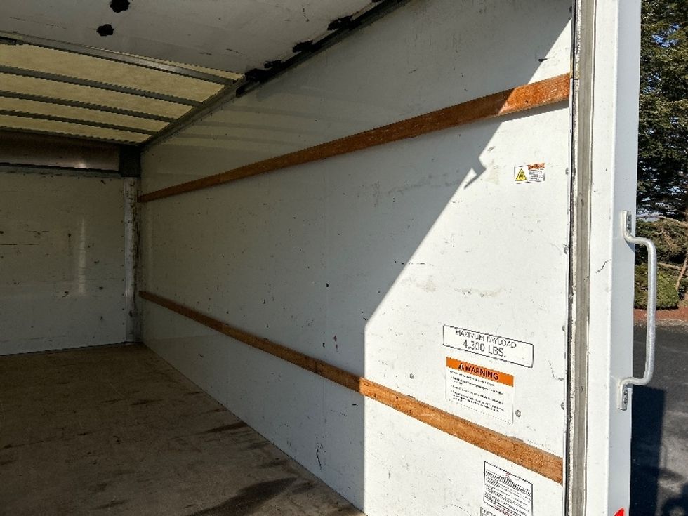 Light Duty Box Truck-Light and Medium Duty Trucks-GMC-2021-Savana G33903-Norton-MA-112,572\n\t\tmiles-$ 26,500 - Image 12