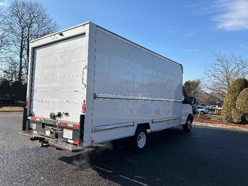 Light Duty Box Truck-Light and Medium Duty Trucks-GMC-2021-Savana G33903-Norton-MA-112,572\n\t\tmiles-$ 26,500 - Image 13