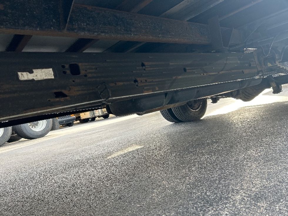 Light Duty Box Truck-Light and Medium Duty Trucks-GMC-2021-Savana G33903-Norton-MA-112,572\n\t\tmiles-$ 26,500 - Image 5