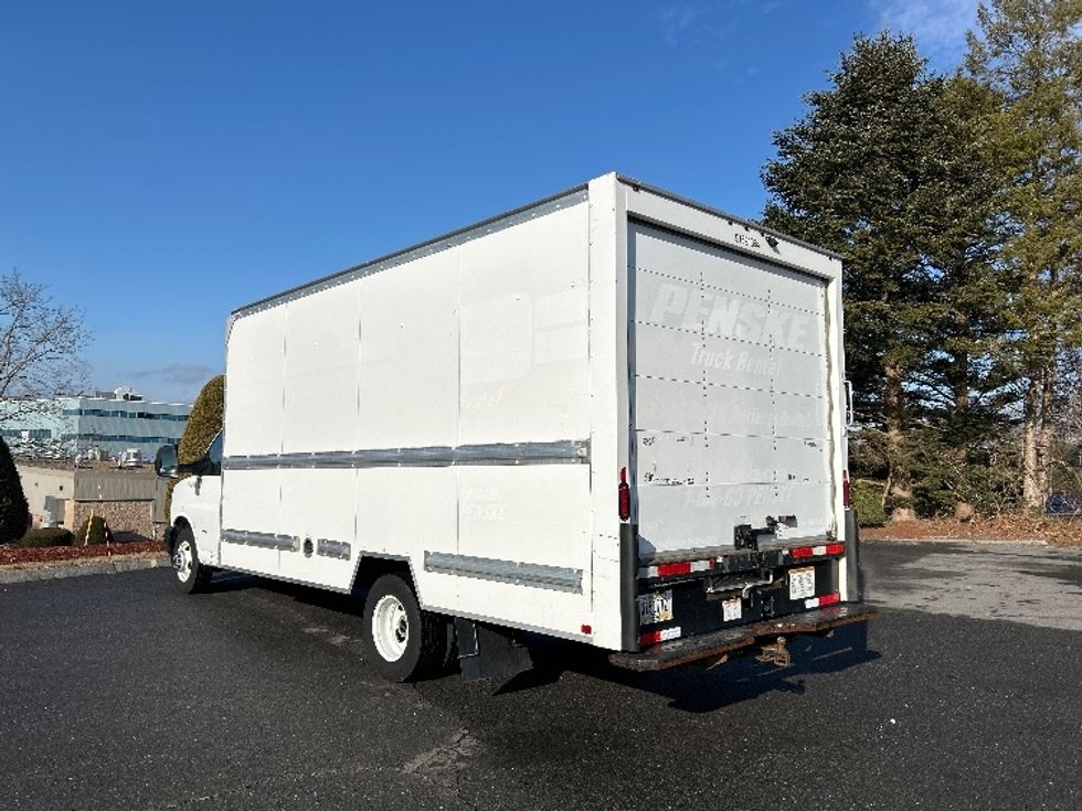 Light Duty Box Truck-Light and Medium Duty Trucks-GMC-2021-Savana G33903-Norton-MA-112,572\n\t\tmiles-$ 26,500 - Image 6
