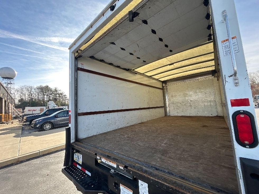 Light Duty Box Truck-Light and Medium Duty Trucks-GMC-2021-Savana G33903-Norton-MA-88,686\n\t\tmiles-$ 29,000 - Image 10