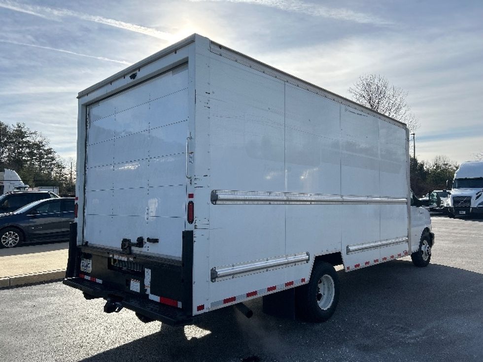 Light Duty Box Truck-Light and Medium Duty Trucks-GMC-2021-Savana G33903-Norton-MA-88,686\n\t\tmiles-$ 29,000 - Image 12