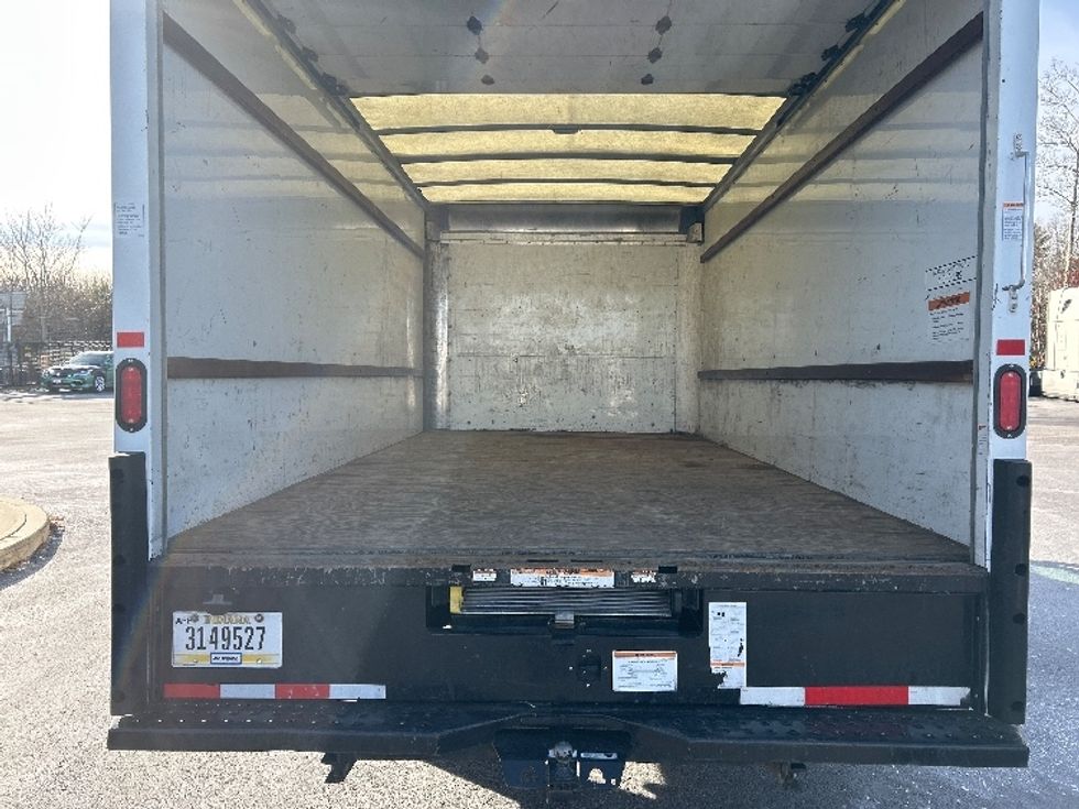 Light Duty Box Truck-Light and Medium Duty Trucks-GMC-2021-Savana G33903-Norton-MA-88,686\n\t\tmiles-$ 29,000 - Image 8