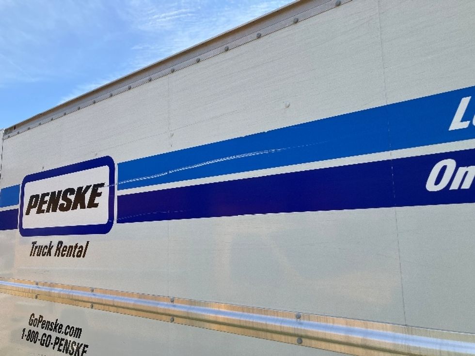 Light Duty Box Truck-Light and Medium Duty Trucks-GMC-2021-Savana G33903-Ocala-FL-83,734\n\t\tmiles-$ 29,500 - Image 26