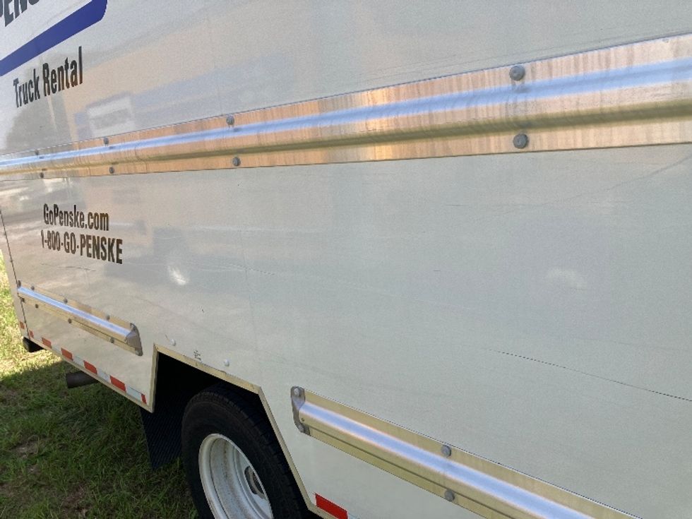 Light Duty Box Truck-Light and Medium Duty Trucks-GMC-2021-Savana G33903-Ocala-FL-83,734\n\t\tmiles-$ 29,500 - Image 27