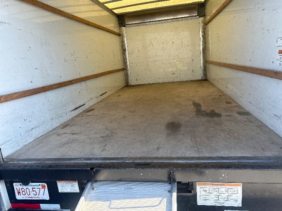 Light Duty Box Truck-Light and Medium Duty Trucks-GMC-2021-Savana G33903-Ocala-FL-84,905\n\t\tmiles-$ 27,250 - Image 10