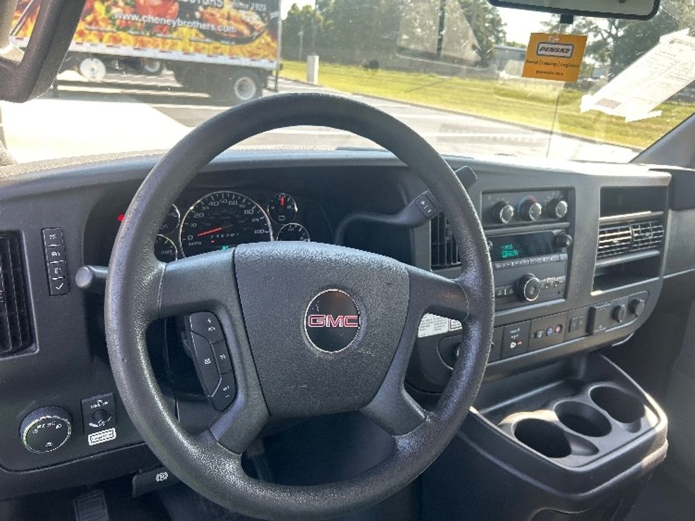 Light Duty Box Truck-Light and Medium Duty Trucks-GMC-2021-Savana G33903-Ocala-FL-84,905\n\t\tmiles-$ 27,250 - Image 17