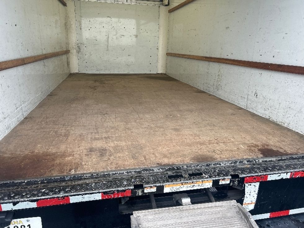 Light Duty Box Truck-Light and Medium Duty Trucks-GMC-2021-Savana G33903-Ocala-FL-92,870\n\t\tmiles-$ 29,750 - Image 10