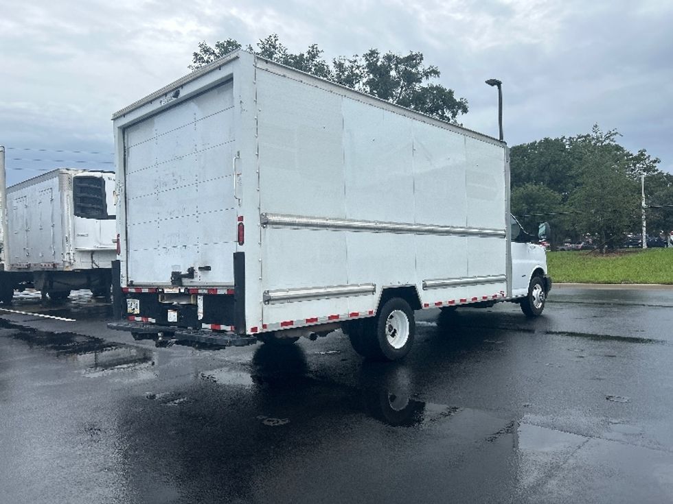 Light Duty Box Truck-Light and Medium Duty Trucks-GMC-2021-Savana G33903-Ocala-FL-92,870\n\t\tmiles-$ 29,750 - Image 13