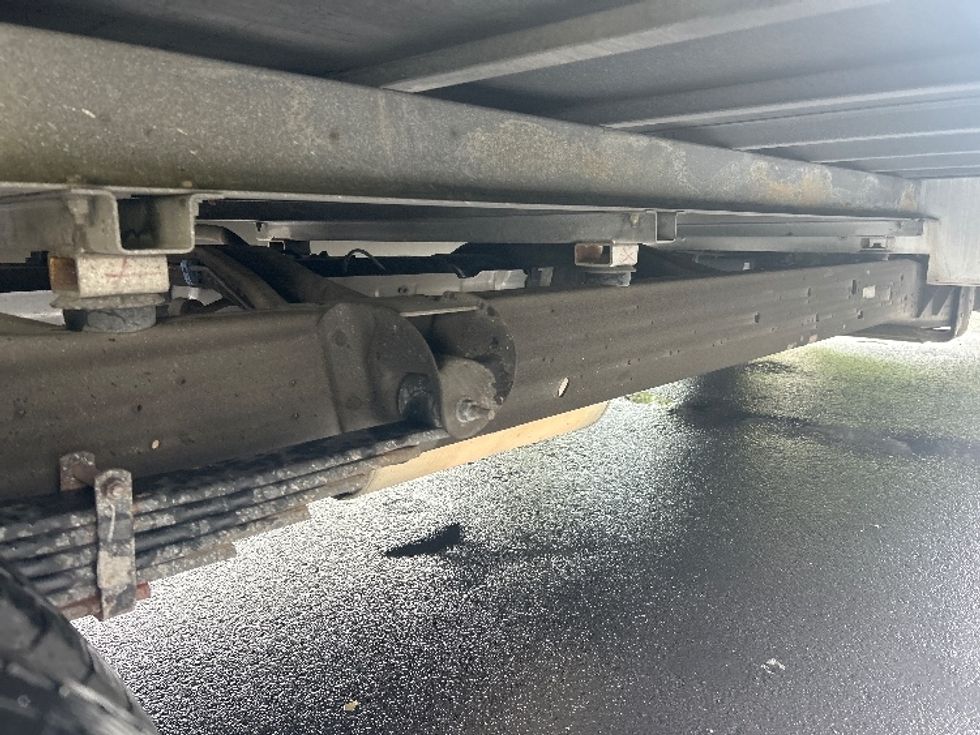Light Duty Box Truck-Light and Medium Duty Trucks-GMC-2021-Savana G33903-Ocala-FL-92,870\n\t\tmiles-$ 29,750 - Image 14