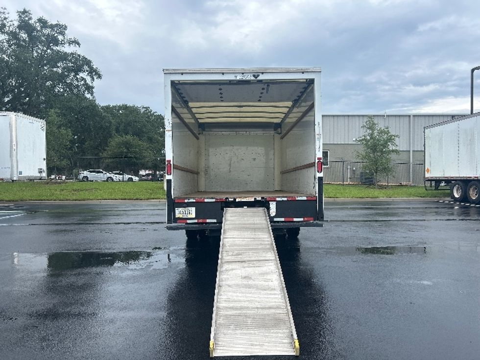 Light Duty Box Truck-Light and Medium Duty Trucks-GMC-2021-Savana G33903-Ocala-FL-92,870\n\t\tmiles-$ 29,750 - Image 9